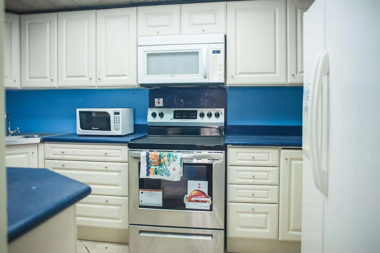 Seawind Beach Apartments Montego Bay Hotel