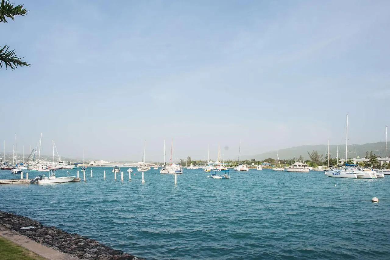 Hotel Seawind Beach Apartments Montego Bay