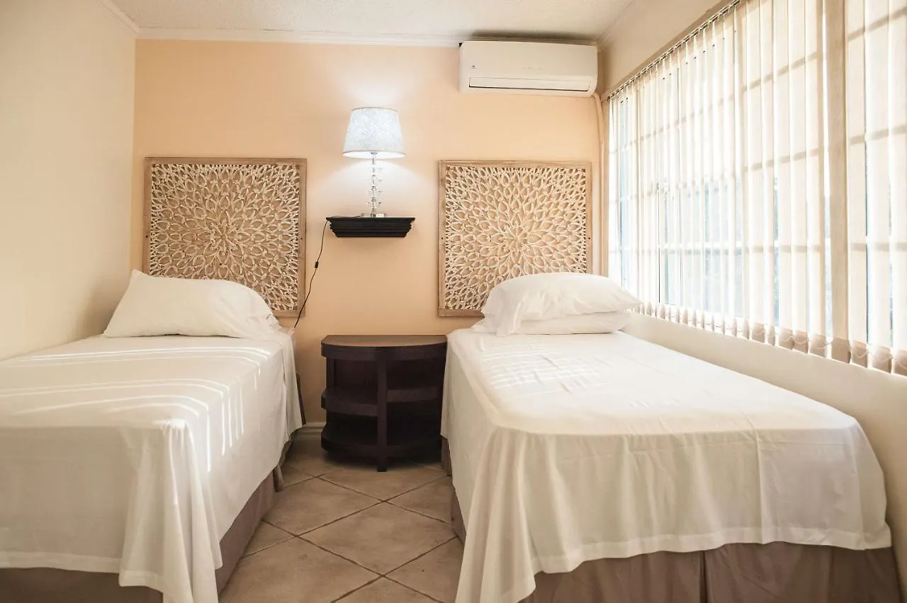 Seawind Beach Apartments Montego Bay Hotel
